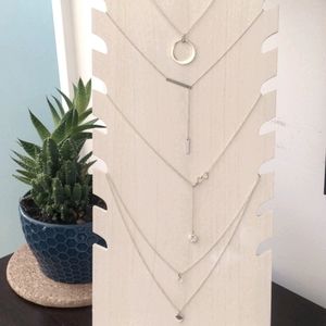 ⭐BUNDLE OF 4 DAINTY/LAYERING NECKLACES!!